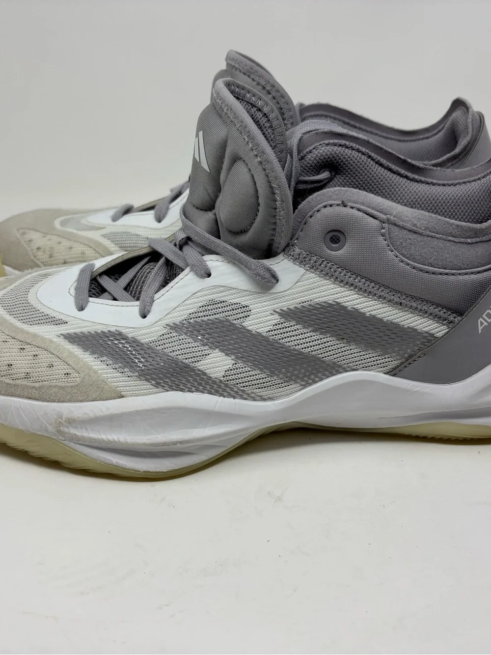 adidas Adizero Select 2.0 Cloud White/Glory Grey Men's Lace Up Low Top IG6684